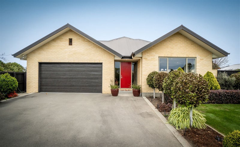 96 Willowview Drive, Redwood, Christchurch - Carousel 2