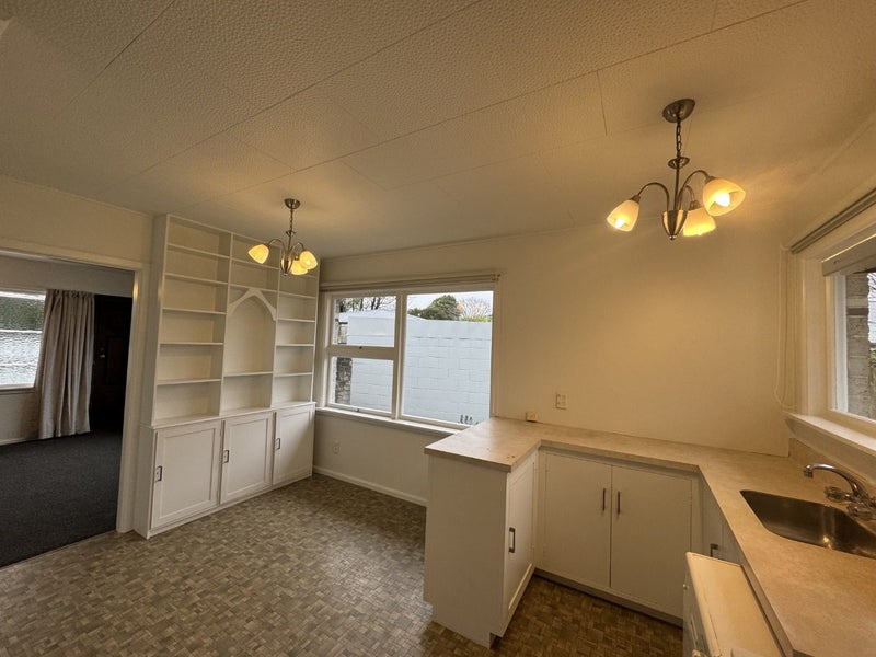 2/4 Wadeley Road, Ilam, Christchurch - Carousel 2