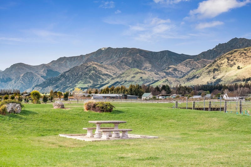 46 Paterson Drive, Hawea Flat, Wanaka - Carousel 25