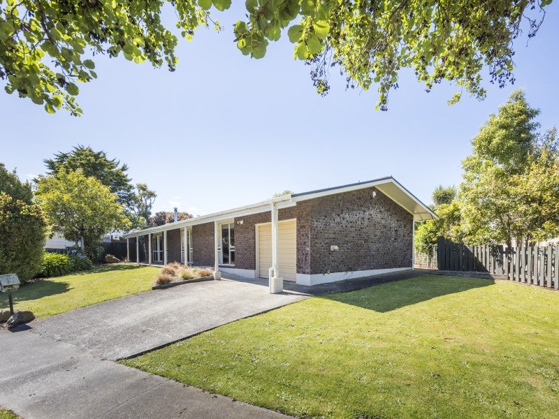 42 Meadowbrook Drive, Cloverlea, Palmerston North - Carousel 20