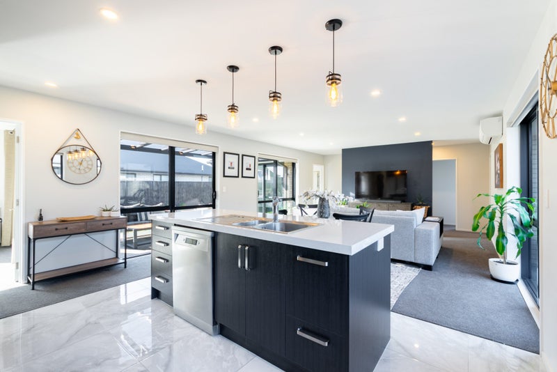 13 Petunia Drive, Wigram, Christchurch - Carousel 2