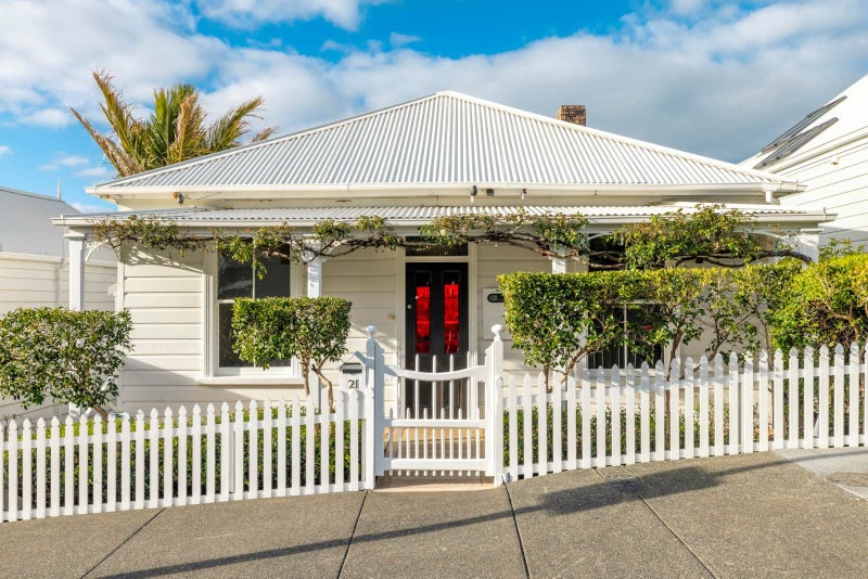 21 Melford Street, Saint Marys Bay, Auckland - Carousel 2