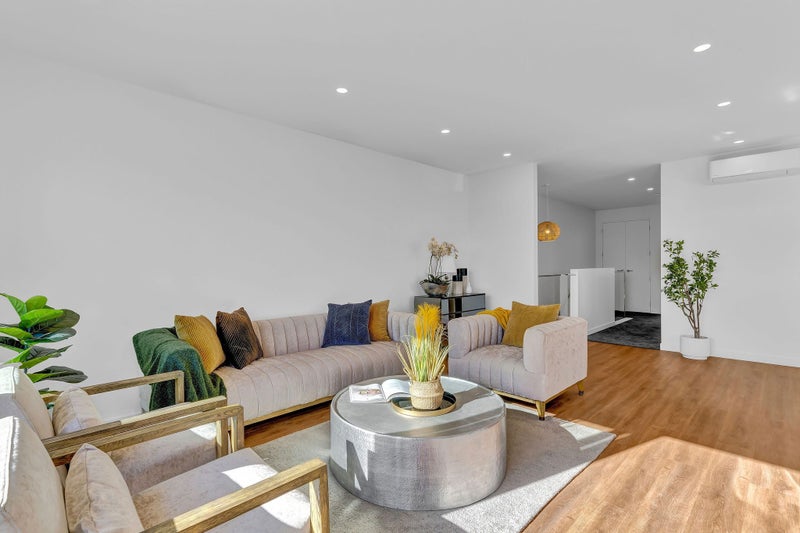 24 Monstedt Terrace, Windsor Park, Auckland - Carousel 1