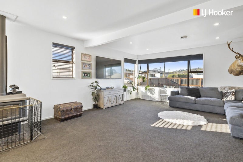 6 Vampire Road, Waldronville, Dunedin - Carousel 2