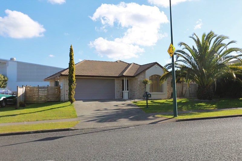 74 Riverton Drive, Randwick Park, Auckland - Carousel 20