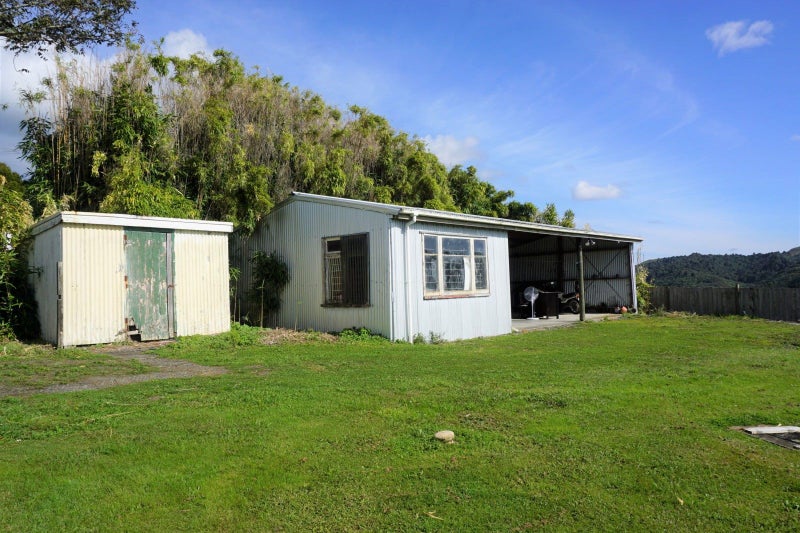 44 Joseph Street, Pukemiro - Carousel 19