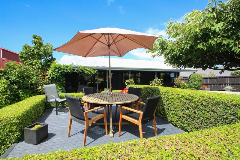 14 Main Street, Weston, Oamaru - Carousel 1