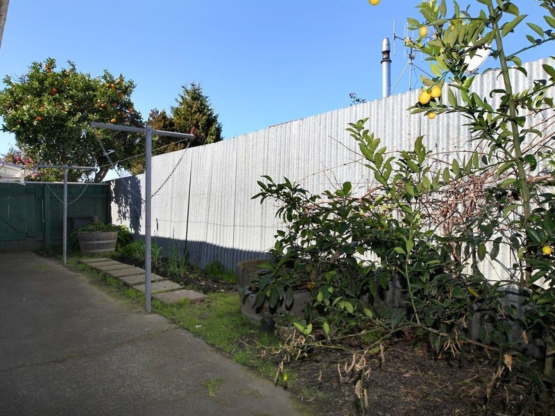 2/1012 Plunket street, Saint Leonards, Hastings - Carousel 9