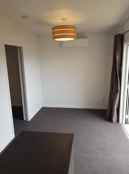 76 Russell Terrace, Berhampore, Wellington - Carousel 9