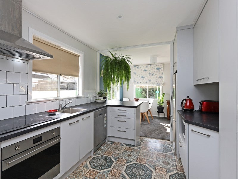 3/28 ELBOURNE ST, TARADALE, NAPIER - Carousel 1