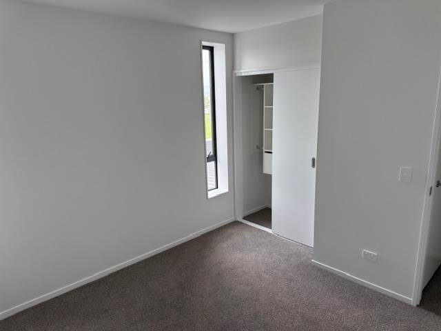 9/6 Treasure Lane, TE ATATU SOUTH, AUCKLAND - Carousel 13