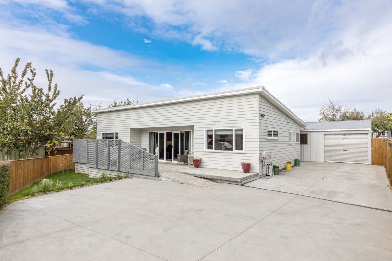11B Holyrood Terrace, Waipukurau - Carousel 2