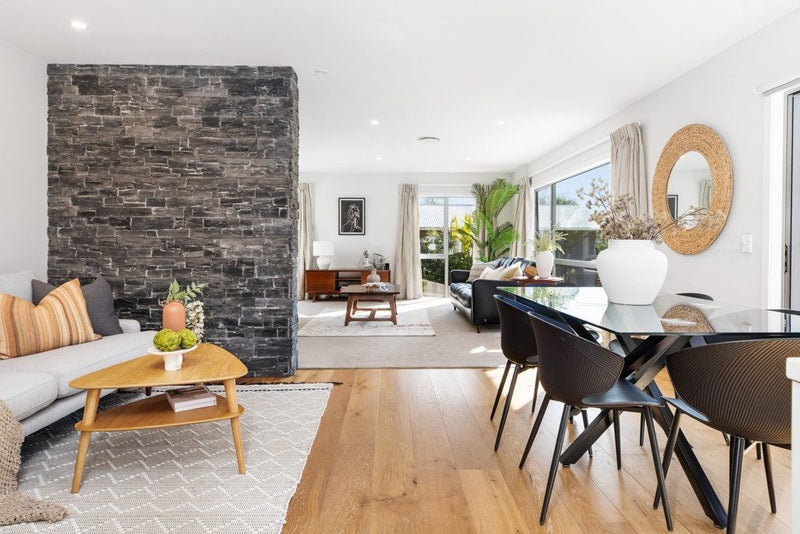 11 Dalefield Drive, Cashmere, Christchurch - Carousel 2