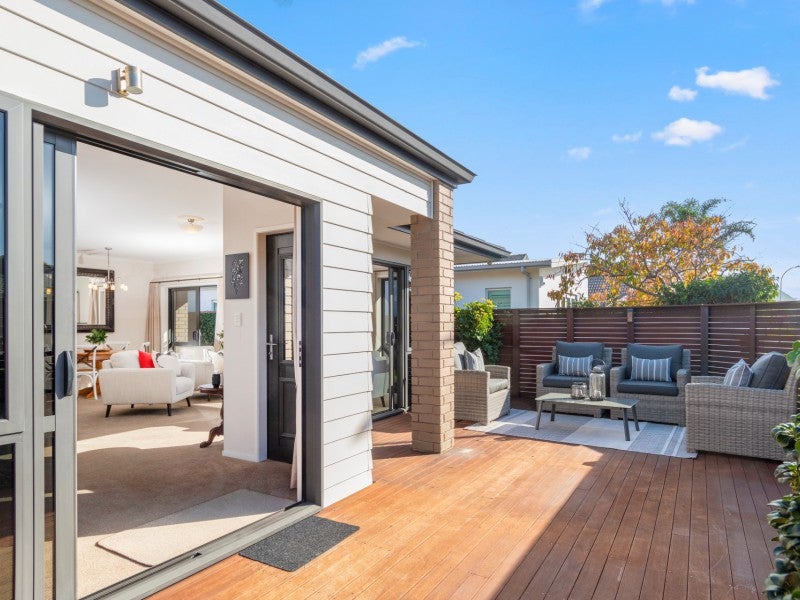 44A Valley Road, Mount Maunganui, Mount Maunganui - Carousel 2