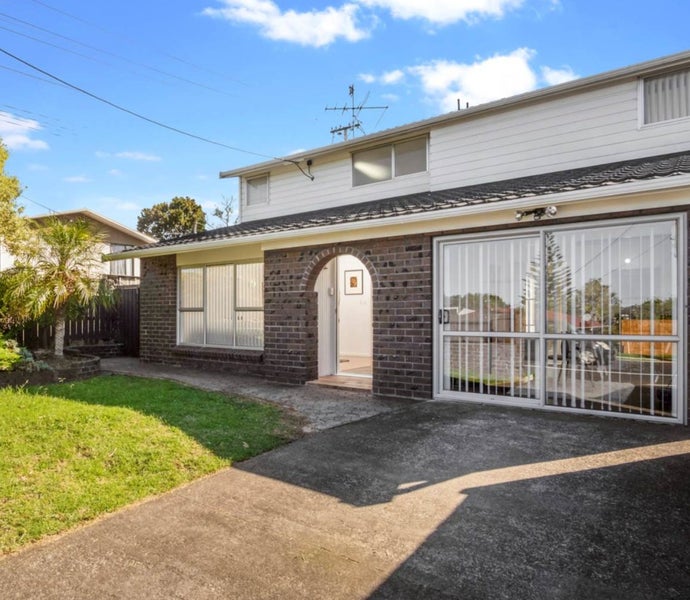 1/13 Manuka Road, Bayview, Auckland - Carousel 1
