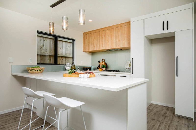 72 Jeroboam Loop, Kumeū - Carousel 2