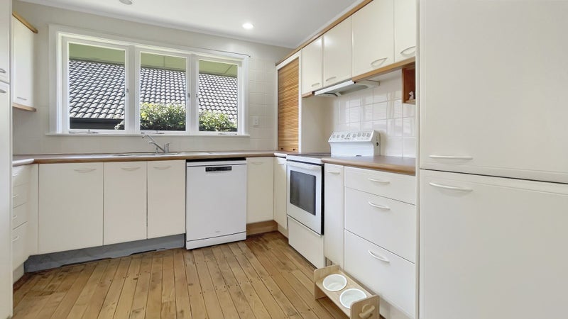 123 West Tamaki Road, Glen Innes, Auckland - Carousel 2