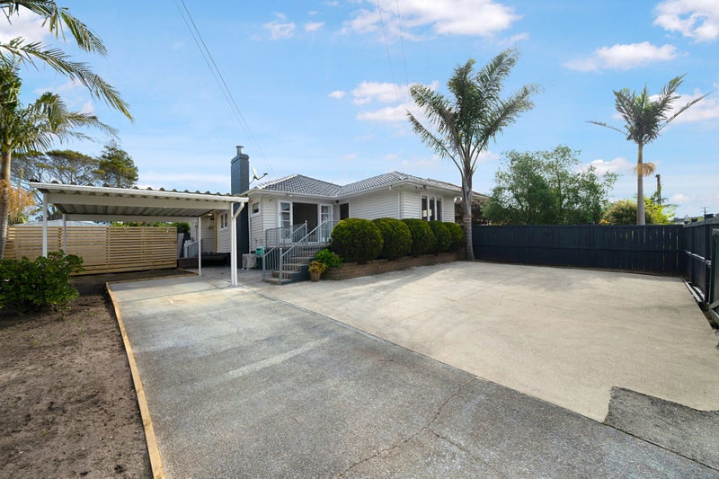 2 Nile Road, Kelston, Auckland - Carousel 22