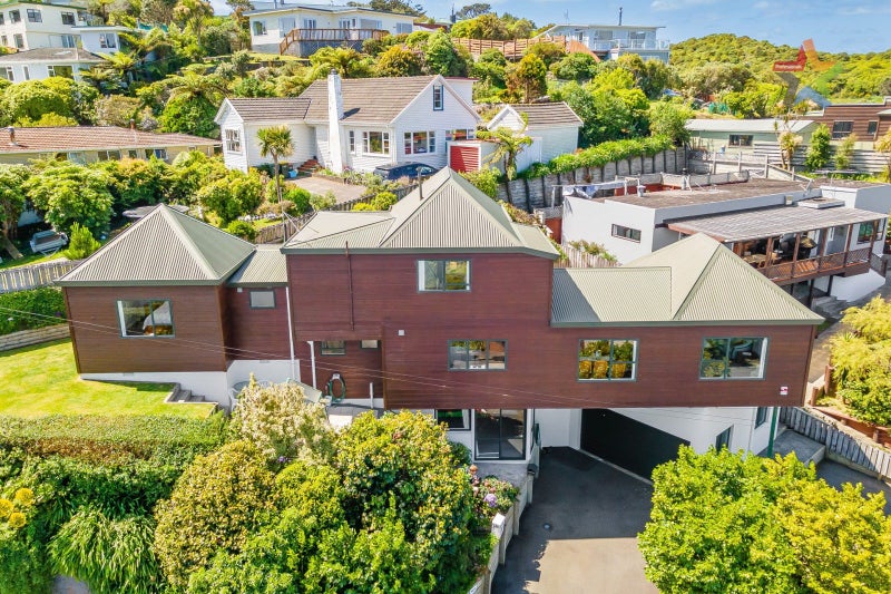 36A Maungaraki Road, Korokoro, Lower Hutt - Carousel 2