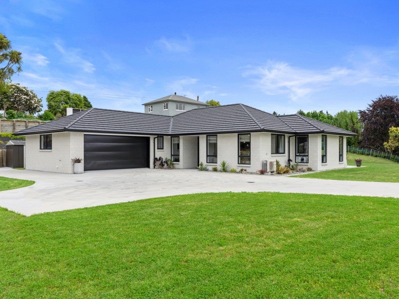 23 Panorama Drive, Welcome Bay, Tauranga - Carousel 1