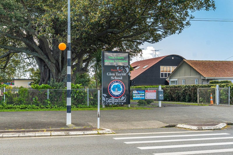 125A West Tamaki Road, Glen Innes, Auckland - Carousel 14