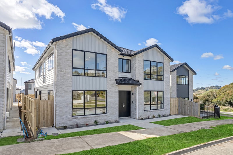 10 Teitei Rise, Flat Bush, Auckland - Carousel 2