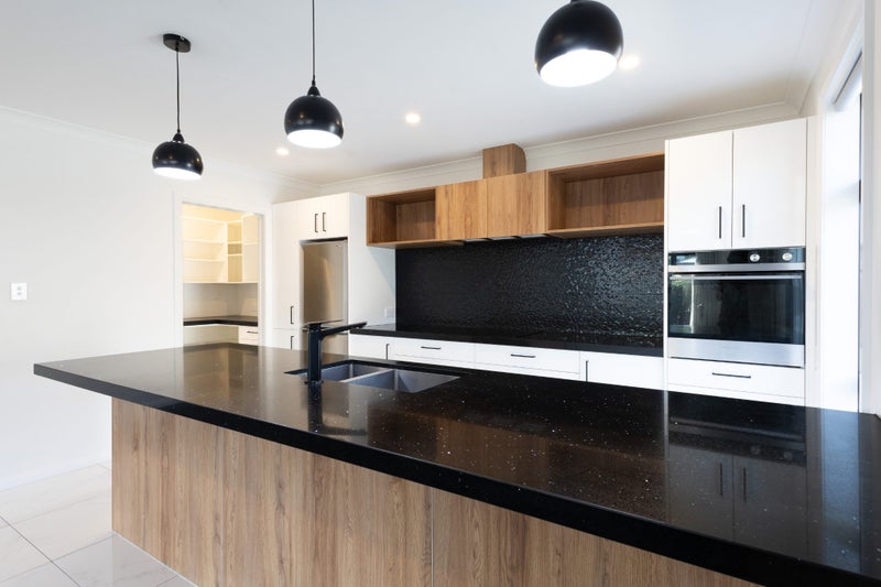 14 Serenity Crescent, Kelvin Grove, Palmerston North - Carousel 2