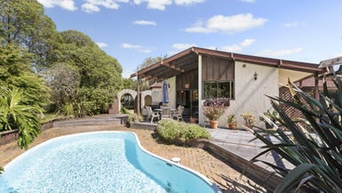 38B Margate Road, Blockhouse Bay, Auckland - Carousel 1