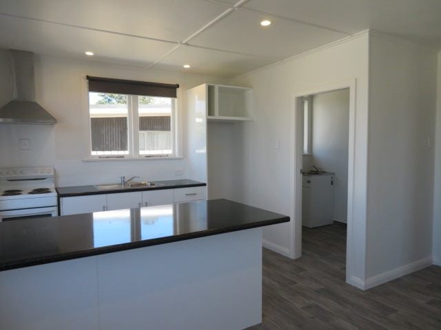 15 Tuki Street, Titahi Bay, Porirua - Carousel 2