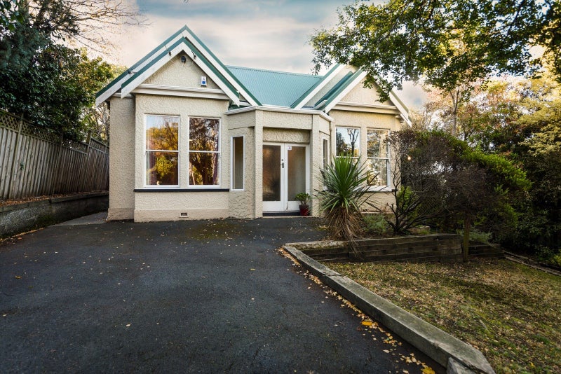 27 Argyle Street, Mornington, Dunedin - Carousel 1