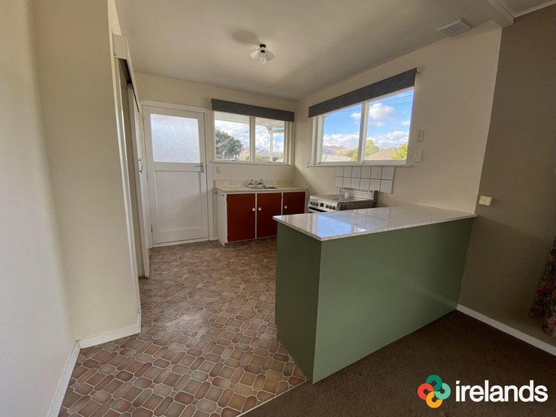 1/40 Heathcote Street, Woolston, Christchurch - Carousel 2