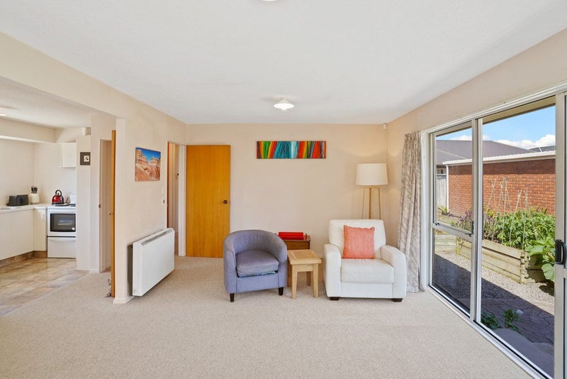 2/35 Avonhead Road, Avonhead, Christchurch - Carousel 2