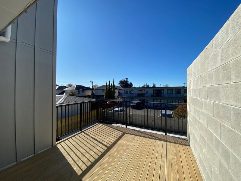 5/30 May Street, Hamilton East, Hamilton - Carousel 15