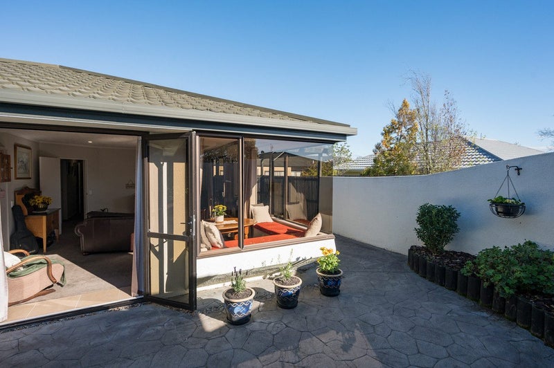 17B Vining Crescent, Stoke, Nelson - Carousel 1
