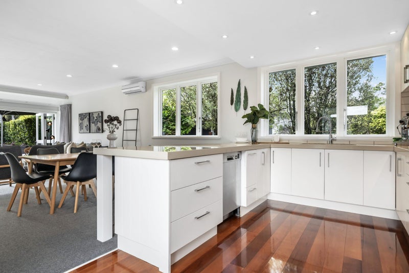 25 Harapaki Road, Meadowbank, Auckland - Carousel 2