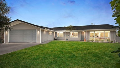 10 Trust Place, Sunnyhills, Auckland - Carousel 1