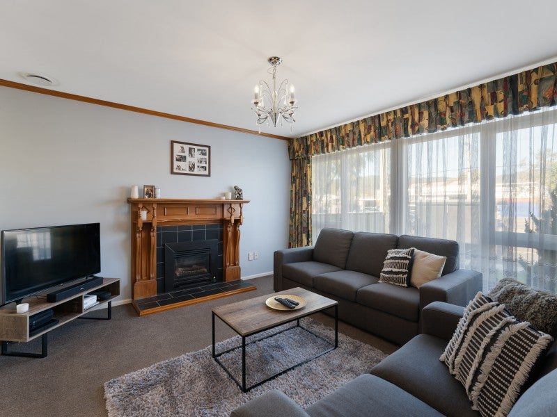 169 Taita Drive, Avalon, Lower Hutt - Carousel 2