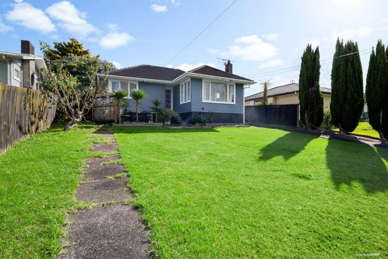 31 Piako Street, Otara, Auckland - Carousel 1