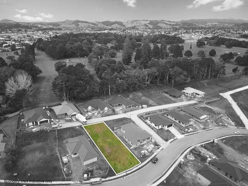 7 Royal St Annes Drive, Kamo, Whangarei - Carousel 1