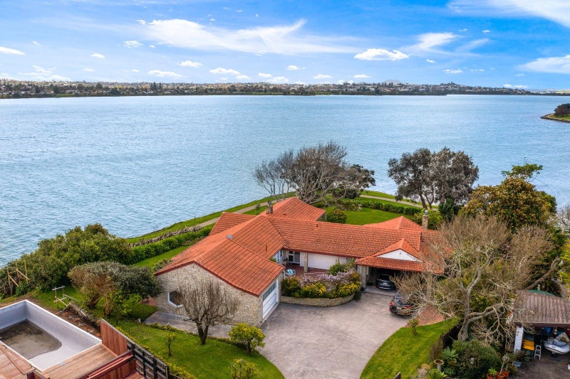 30 Sanctuary Point, Sunnyhills, Auckland - Carousel 1