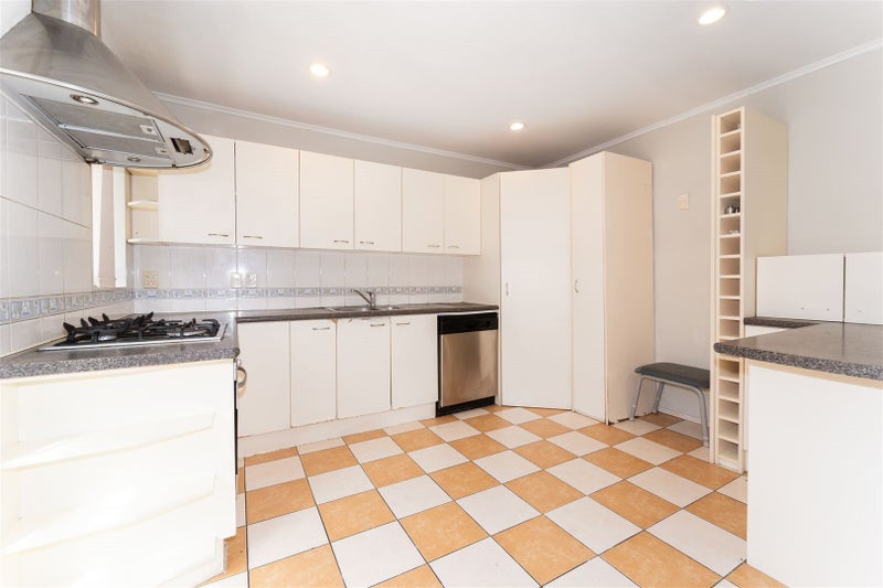 10A Castaing Crescent, Te Atatu South, Auckland - Carousel 2