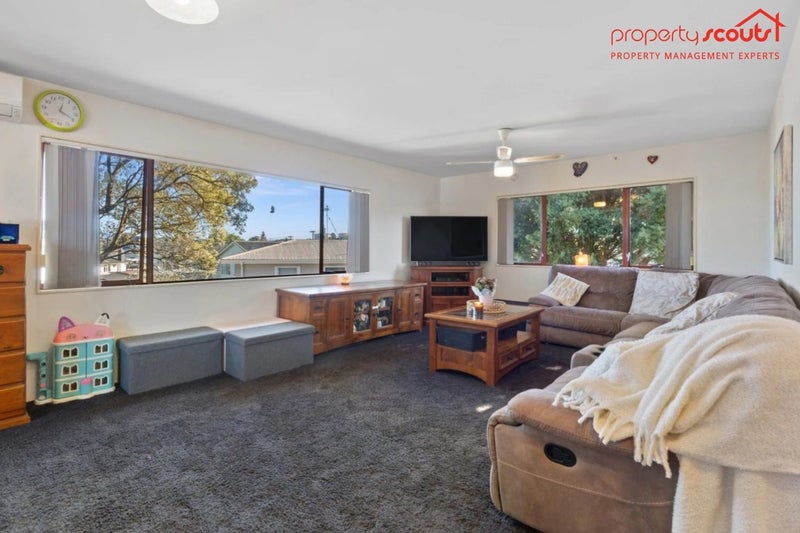 10B Linton Crescent, Matua, Tauranga - Carousel 2