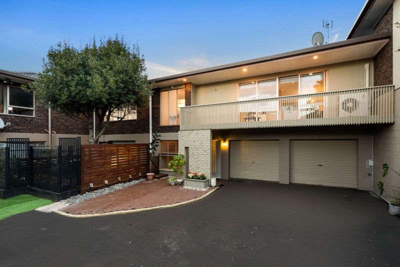 2/43 Epsom Avenue, Epsom, Auckland - Carousel 1