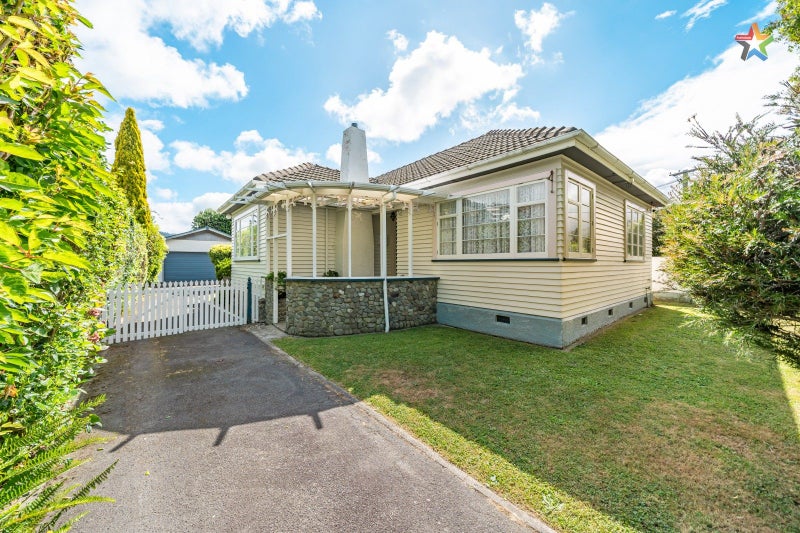 18 Stellin Street, Boulcott, Lower Hutt - Carousel 1