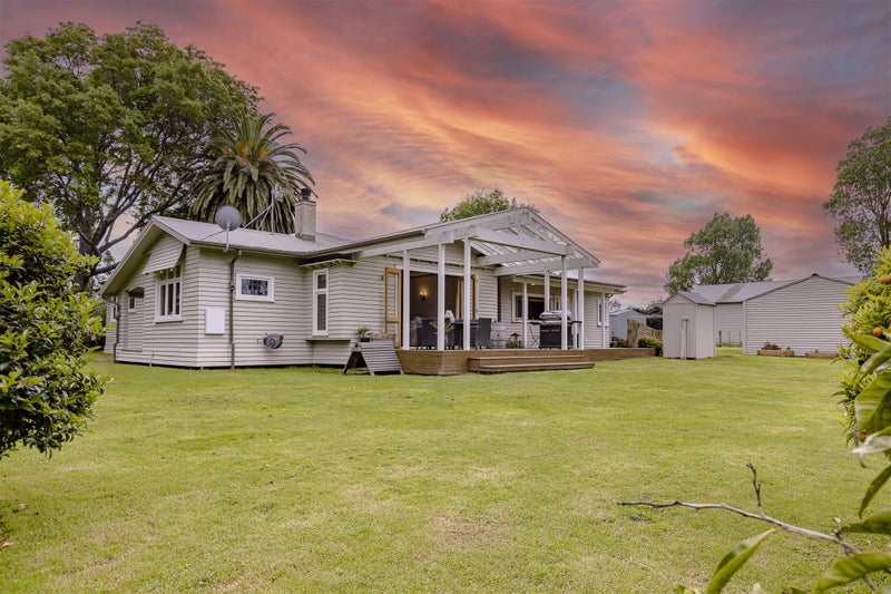 1387 Colyton Road, Ashhurst, Palmerston North - Carousel 1