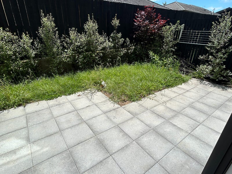 2/12 Treasure Lane, TE ATATU SOUTH, AUCKLAND - Carousel 12