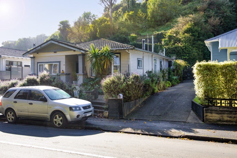 107 Milton Road, Bluff Hill, Napier - Carousel 17