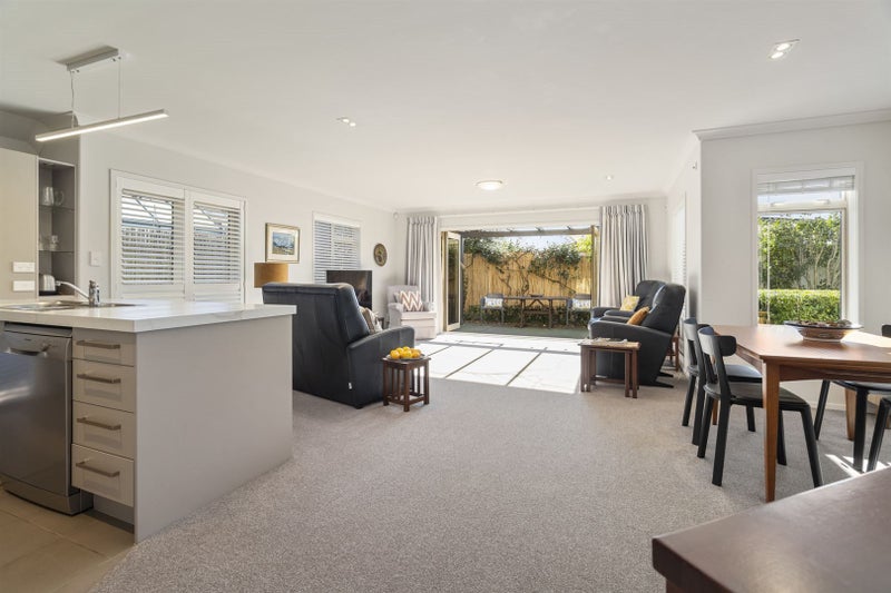 31B Freyberg Street, Otumoetai, Tauranga - Carousel 1