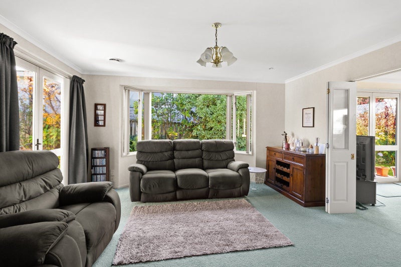 35 Stirling Place, Marchwiel, Timaru - Carousel 2
