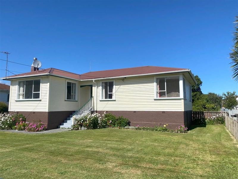 14 Peel Street, Cobden, Greymouth - Carousel 25